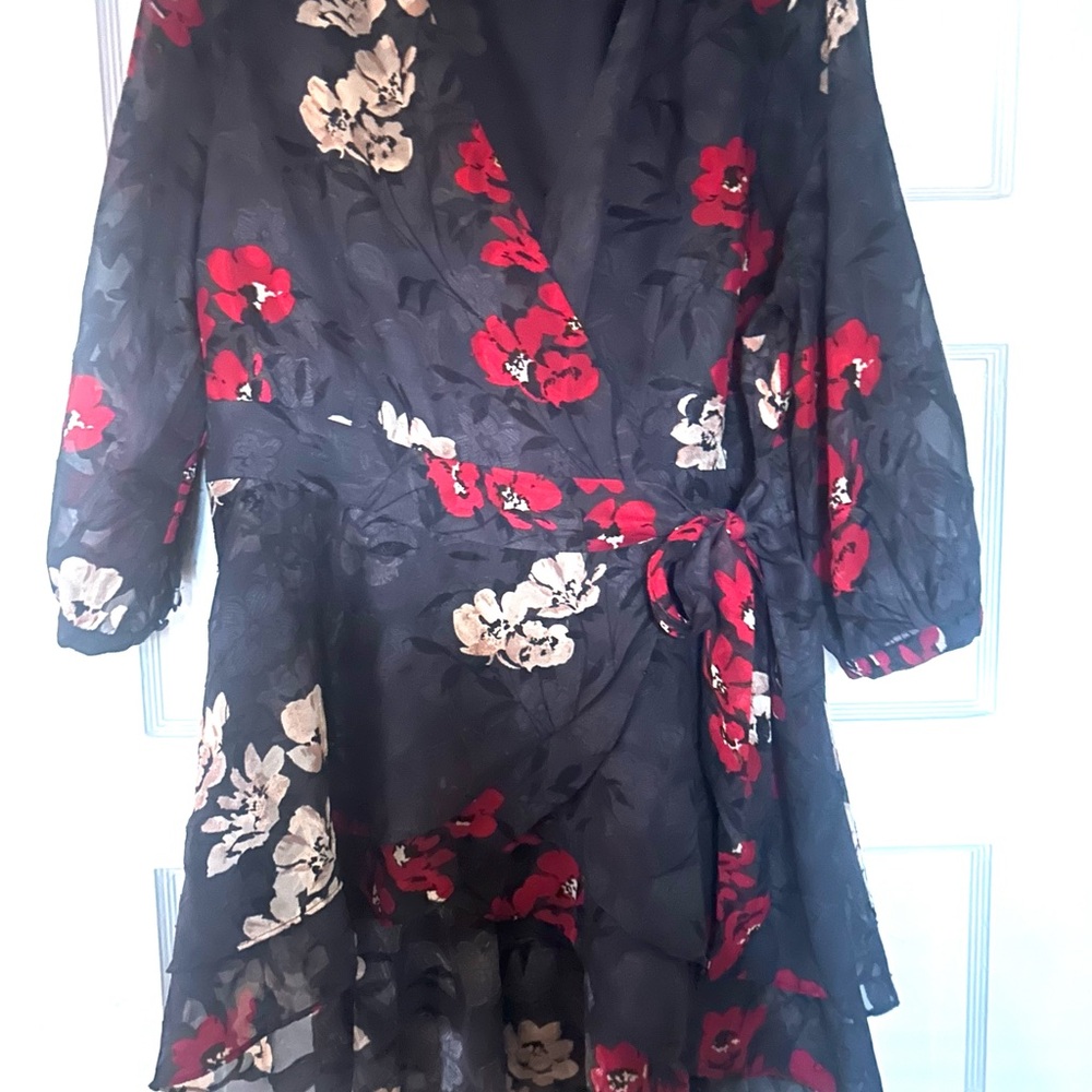 Torrid Black Floral Wrap Tunic